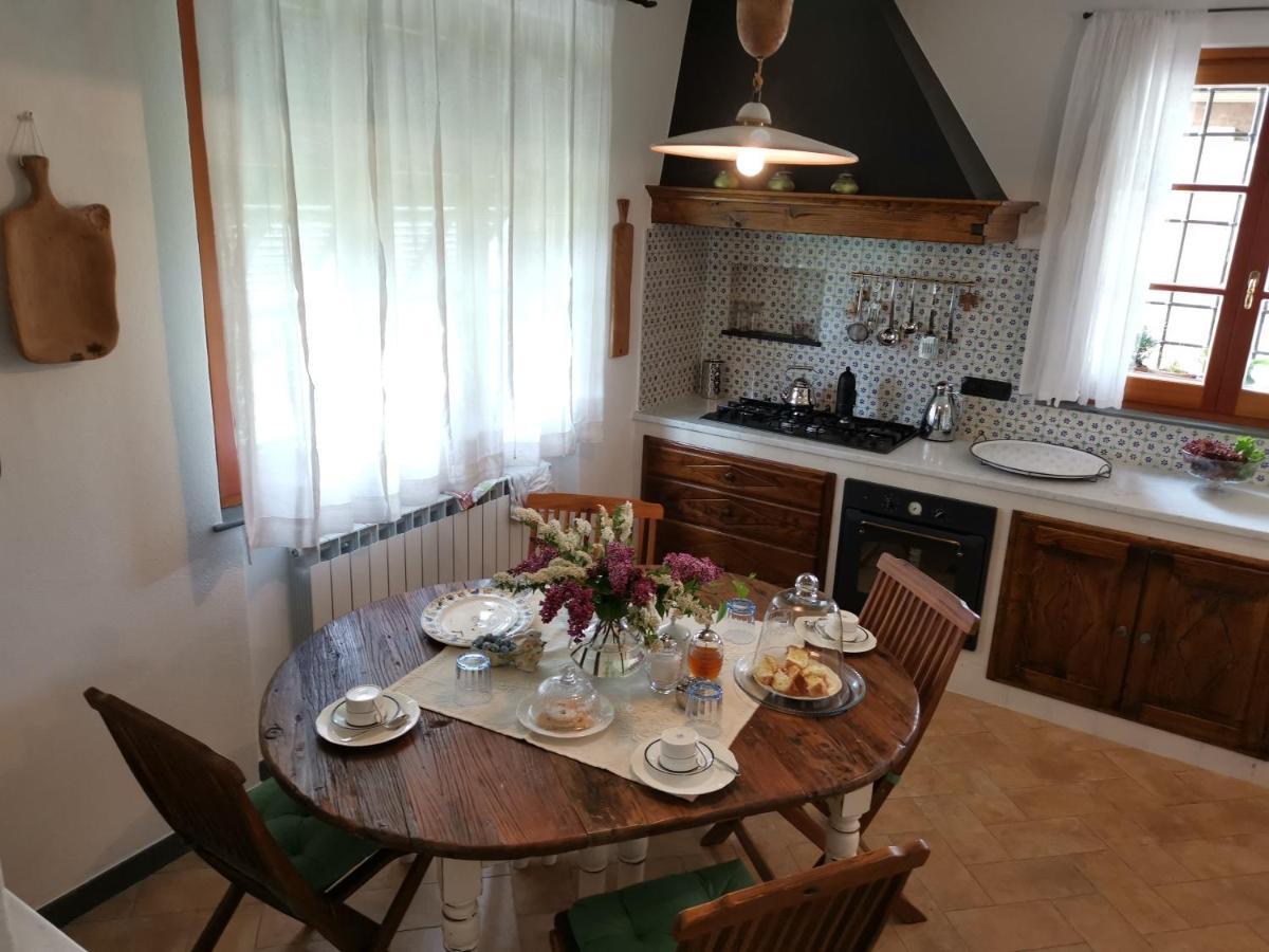 Elsa House Bed & Breakfast Mezzanego Exterior photo